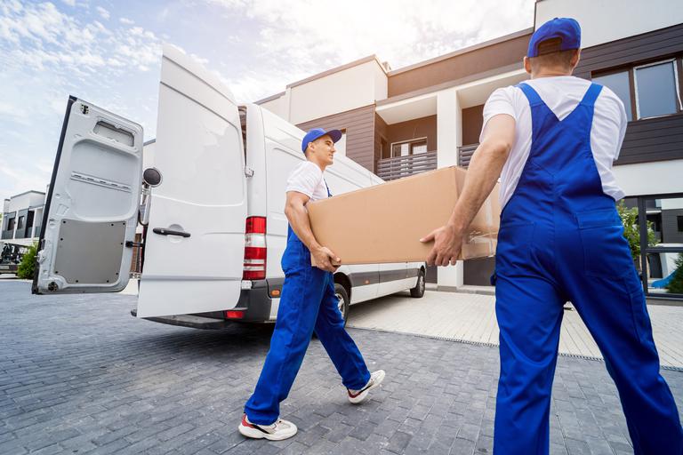 The Advantages Of Hiring A Moving Company For Your Next Move