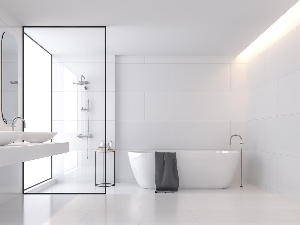 Expert Design Tips For Making a Small Bathroom Feel Bigger