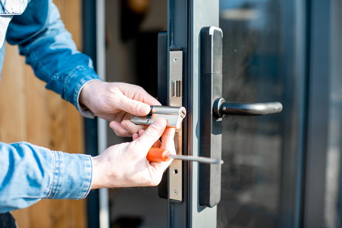 How to Increase Home Security With These Helpful Tips
