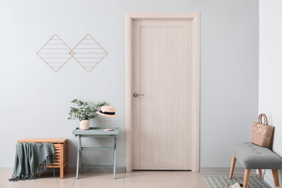 10 Perfect Entryway Wall Decor Ideas