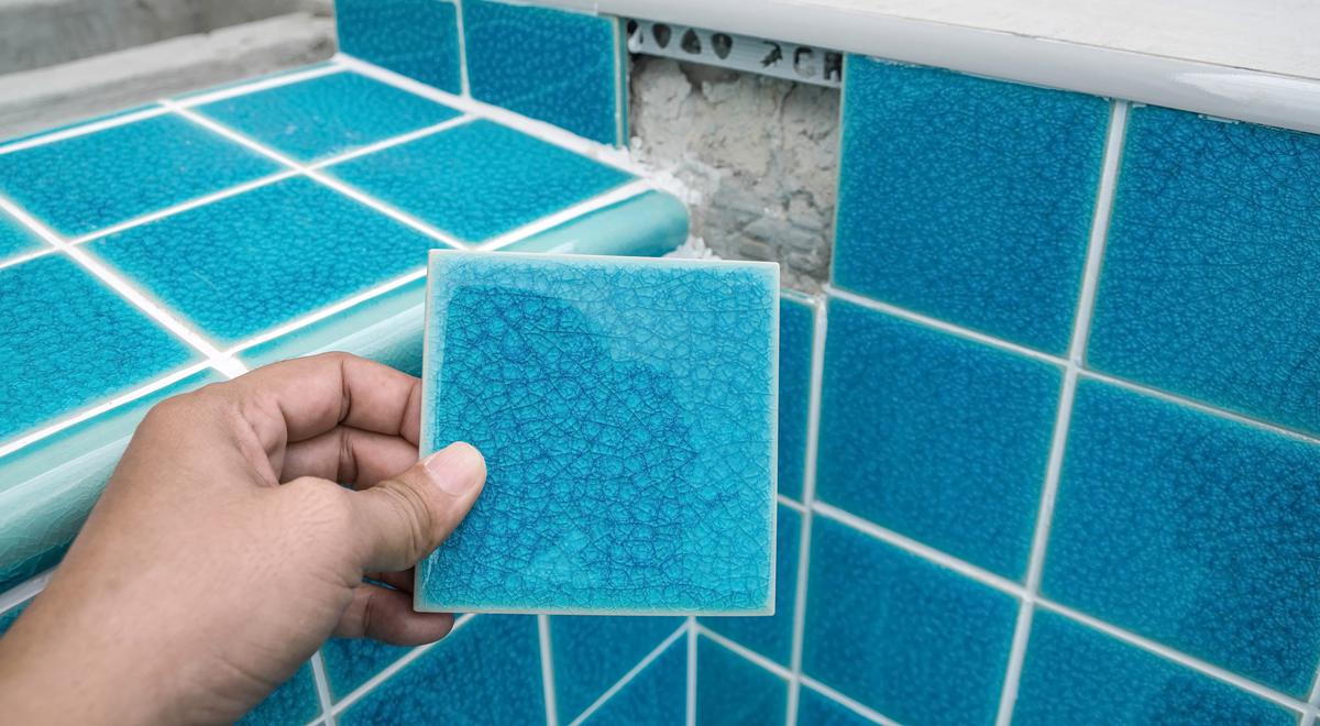 How to Repair Your Swimming Pool Tiles