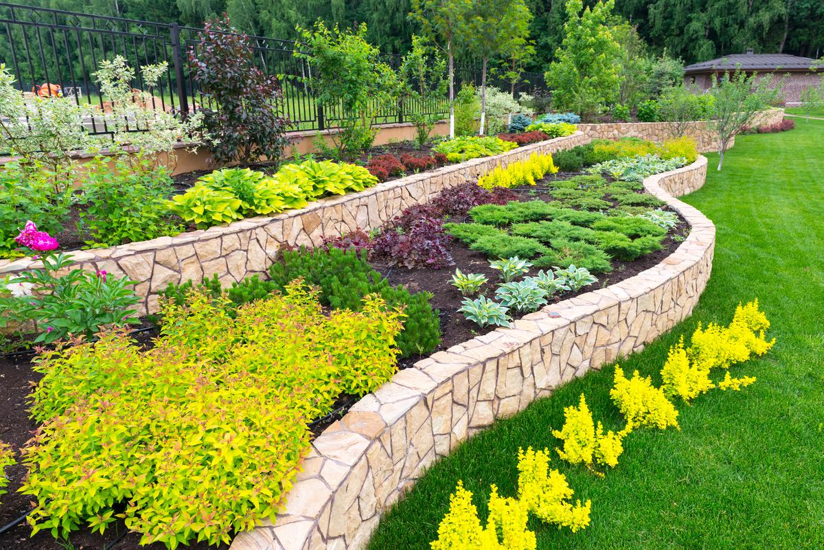 Elevate Your Outdoor Space: Essential Materials for a Successful Landscaping Project