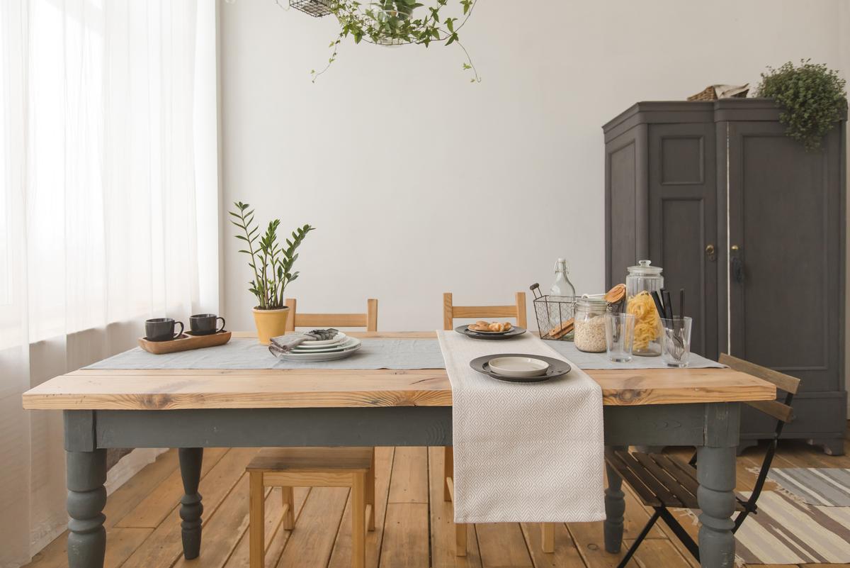 Dining Room Tables Perfect for Any Dinner Party