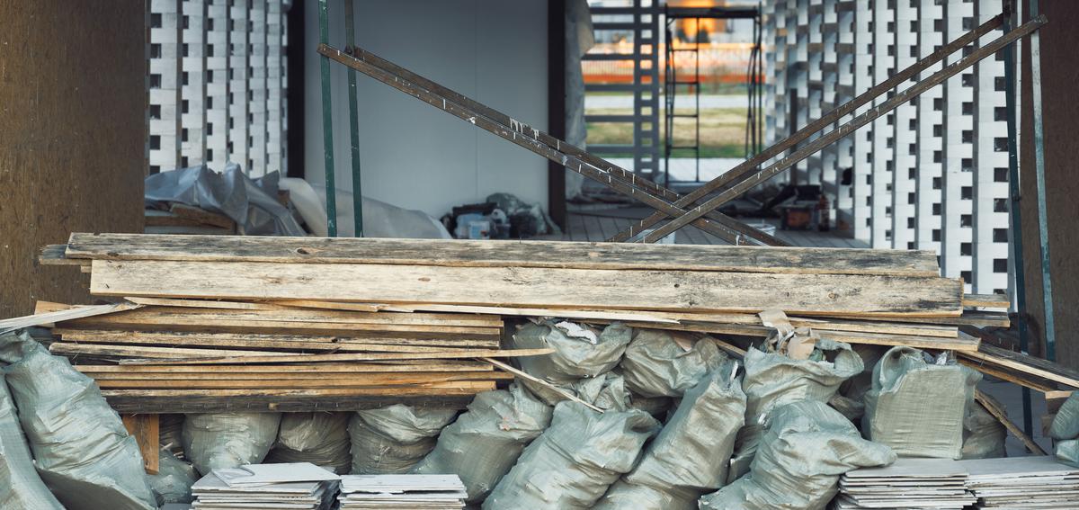 What You Need When Hauling Building Materials or Junk