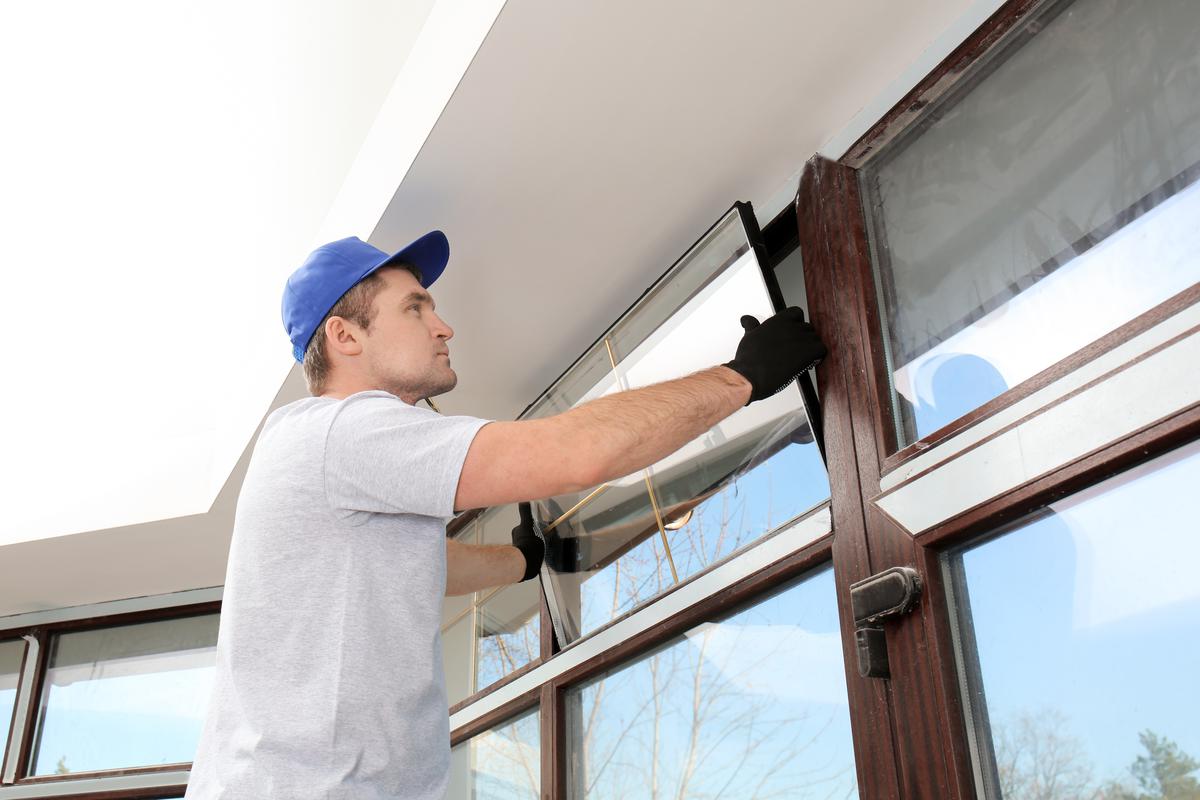 How to Decide Whether to Repair or Replace Your Windows