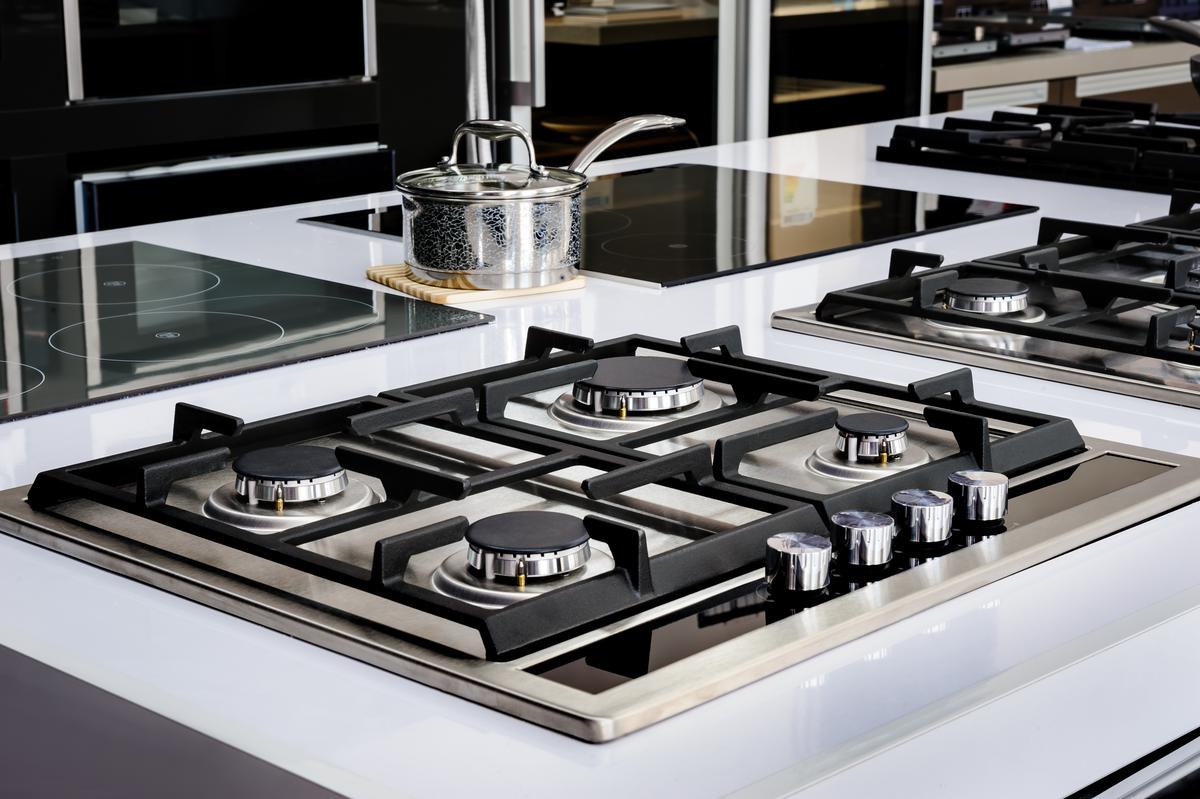 Monthly Maintenance Reminder - Kitchen Stove Top