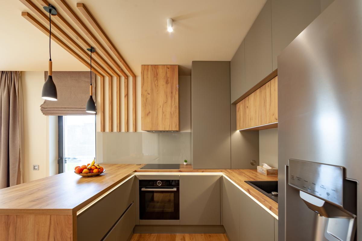 How to Fall In Love With Your Peninsula Kitchen