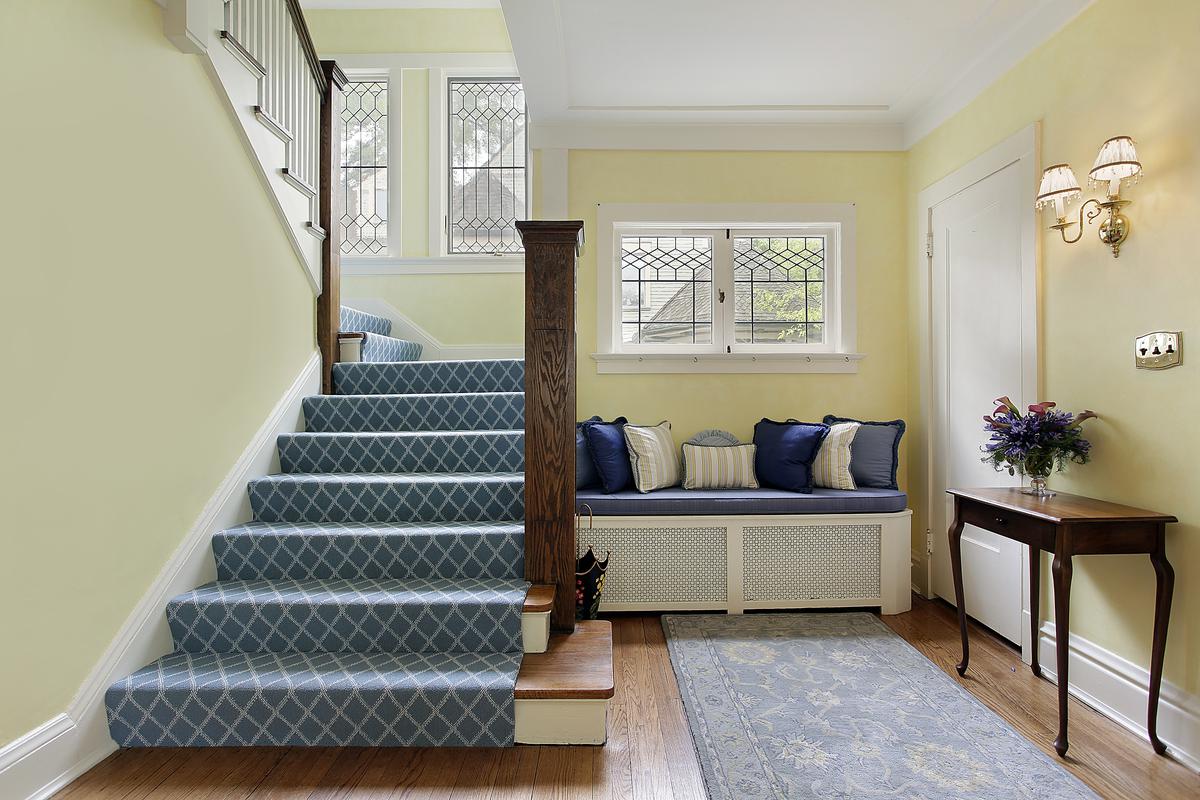 Popular Options for Carpeting Your Stairs