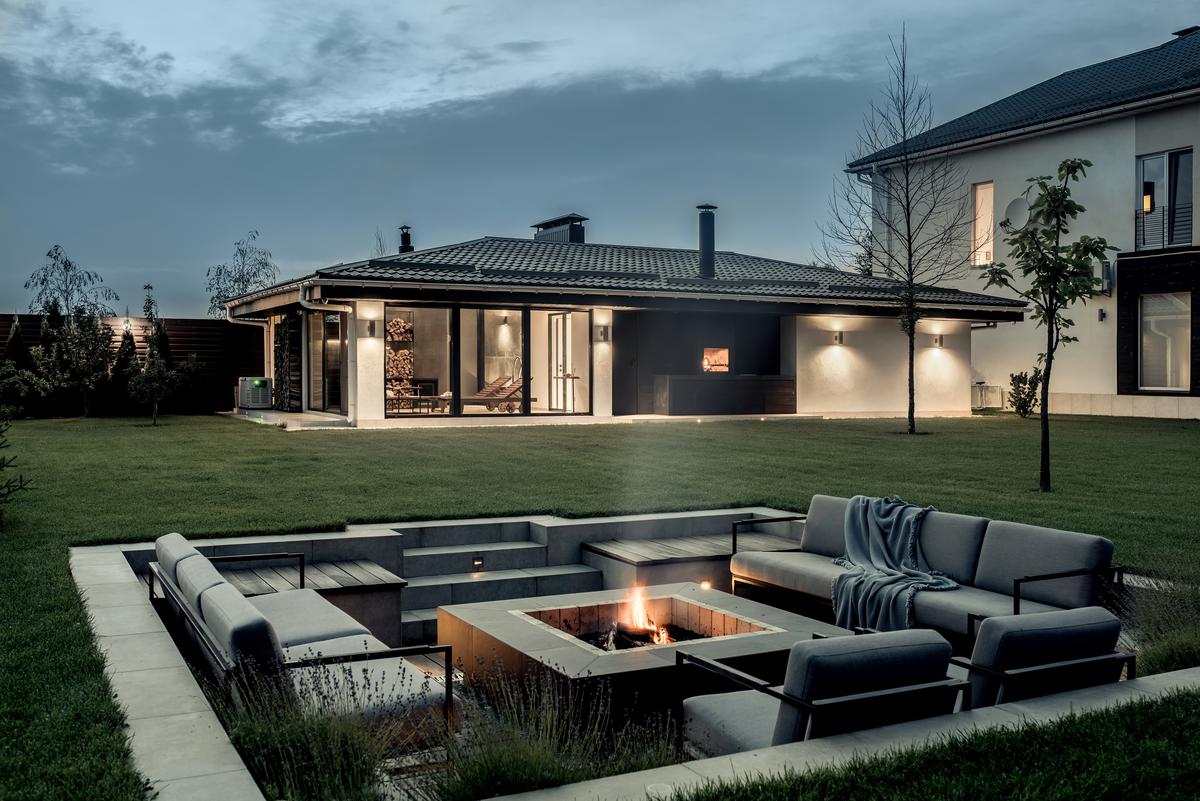 Transitioning to Colder Weather Outdoor Living