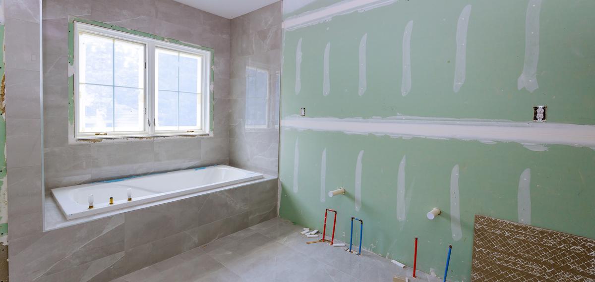 The Big Benefits of Upgrading Your Bathtub: A Homeowner's Guide