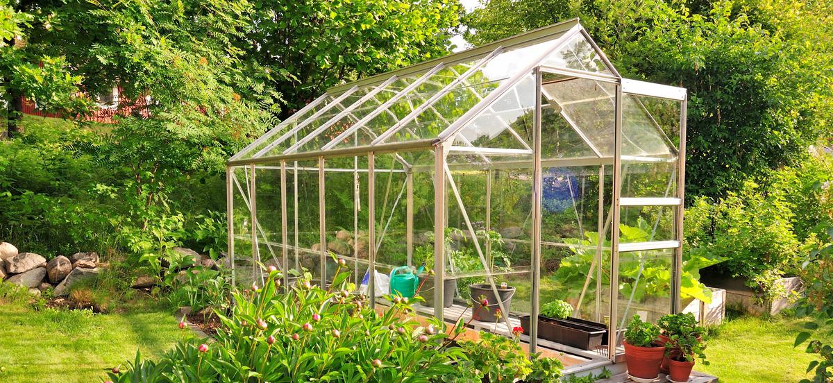 Essential Materials Needed for Building a Greenhouse