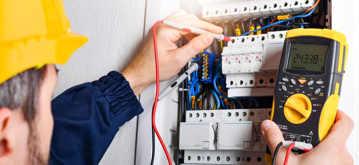What to Expect When Hiring an Electrician for Your Home Remodel or Addition