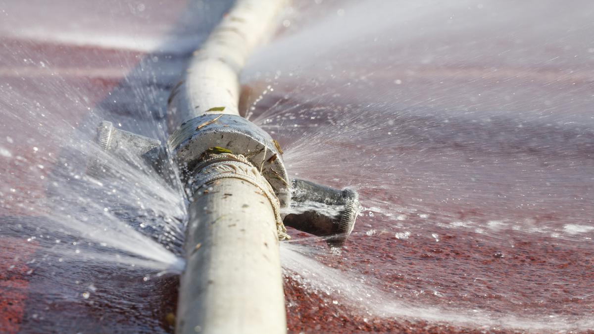 How To Prevent Water Pipes From Bursting In Freezing Weather