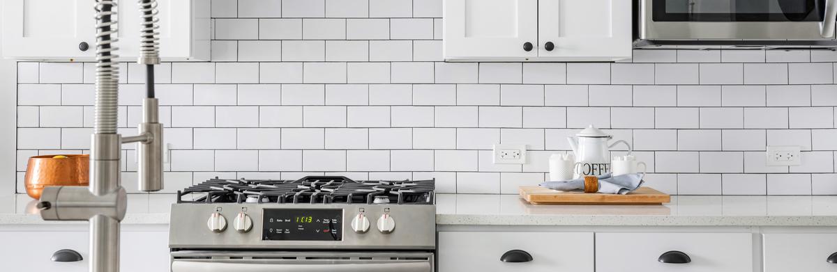 The Ultimate Guide to Installing a Backsplash: Materials You'll Need