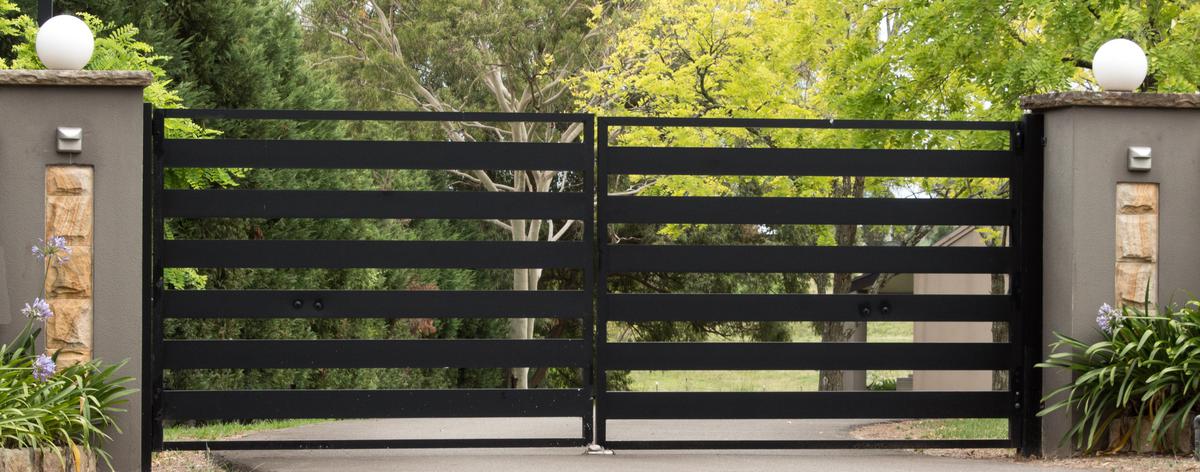 Essential Materials for Building a Metal Fence at Home