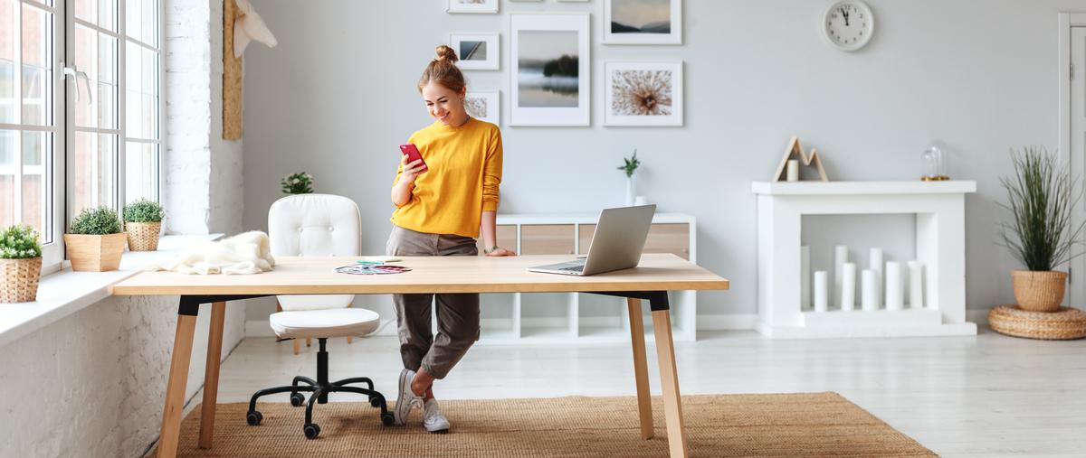 Unlocking the Pros and Cons of Hiring a Home Designer