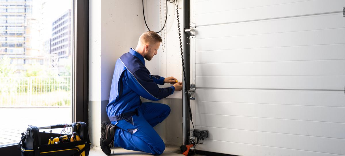 The Ultimate Guide to Garage Door Repair: Essential Materials for Homeowners