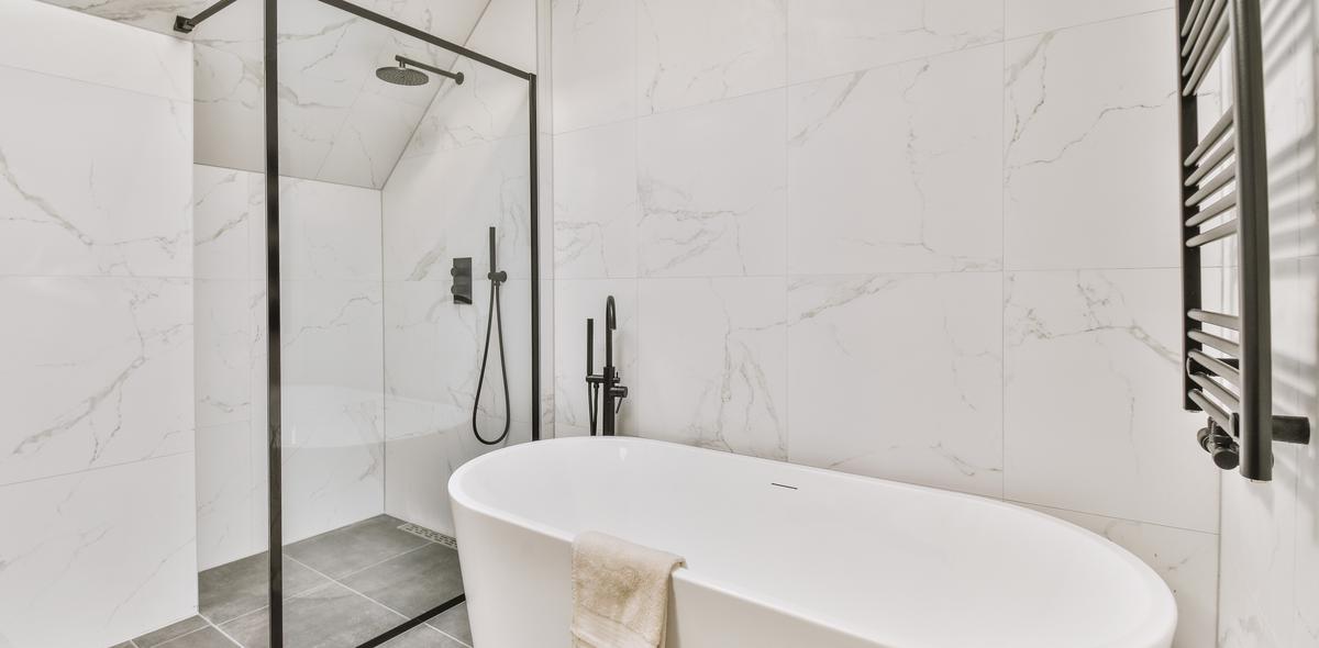 Shower Cleaning Tips and Hacks