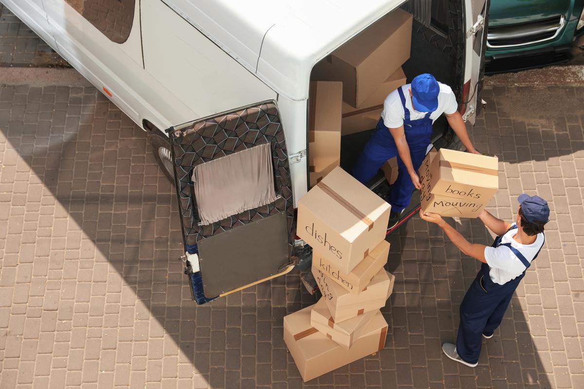 Moving Homes? Here are the Top 3 Things to Consider When Hiring a Moving Company