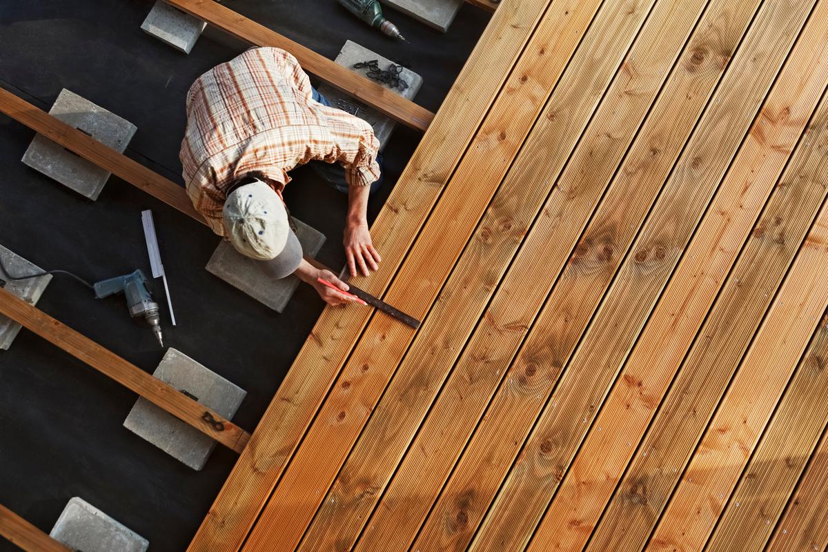 Building a Deck: Surprises Every Homeowner Must Know