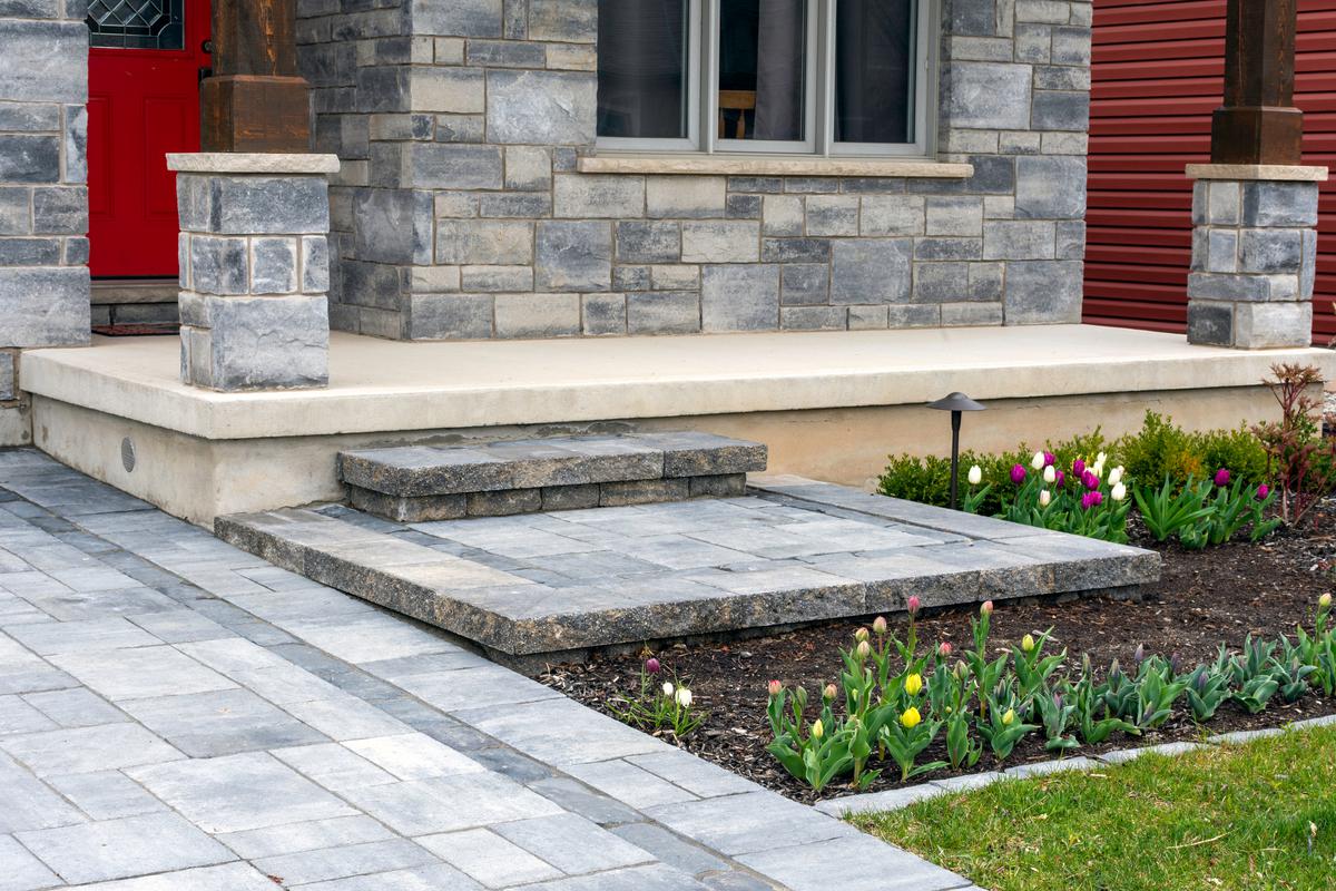 The Top Benefits of Installing Pavers for Your Driveway