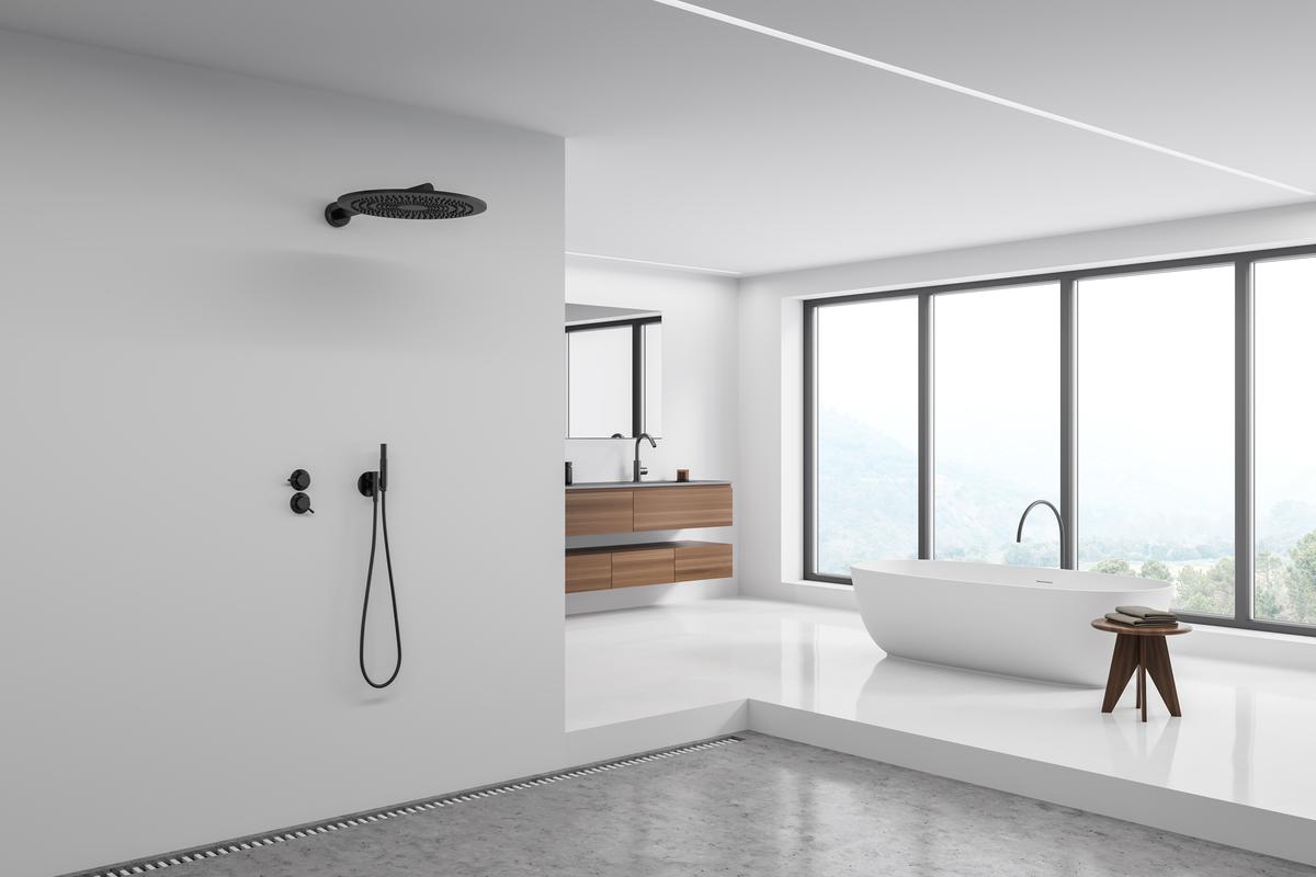 The Biggest Surprises Homeowners Encounter When Upgrading a Bathtub