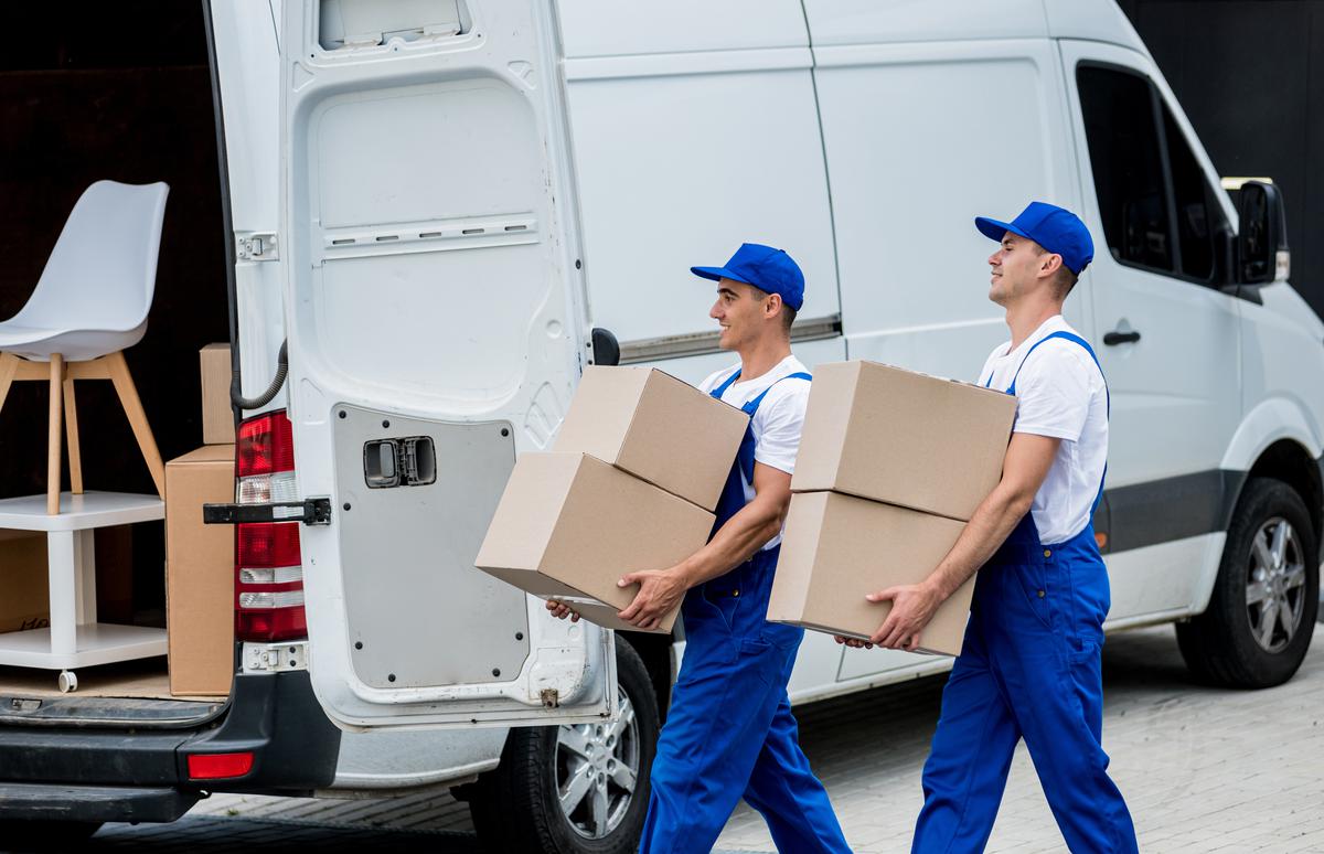 The Benefits Of Comparing Moving Companies For Homeowners