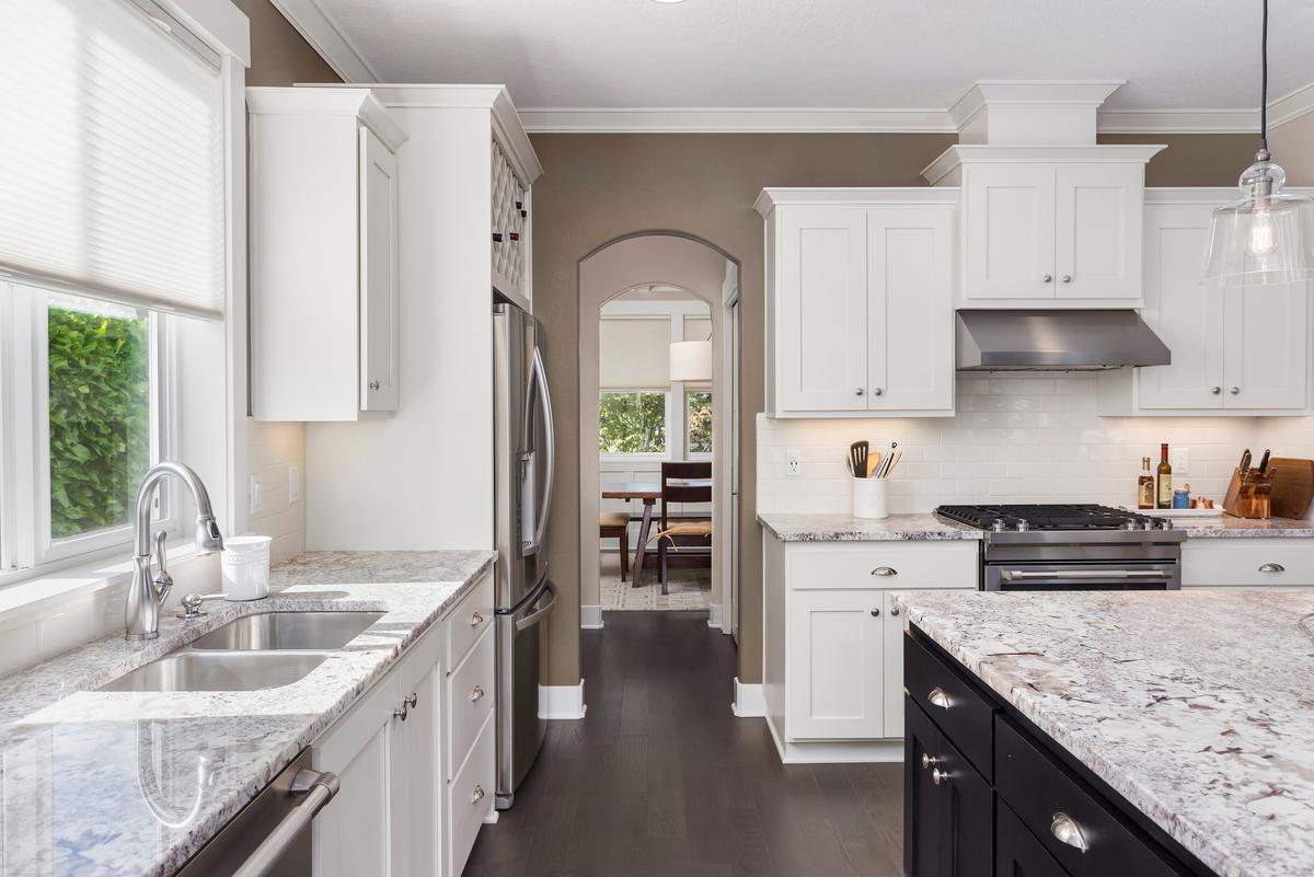 Top Considerations When Installing Granite Or Quartz Countertops In ...