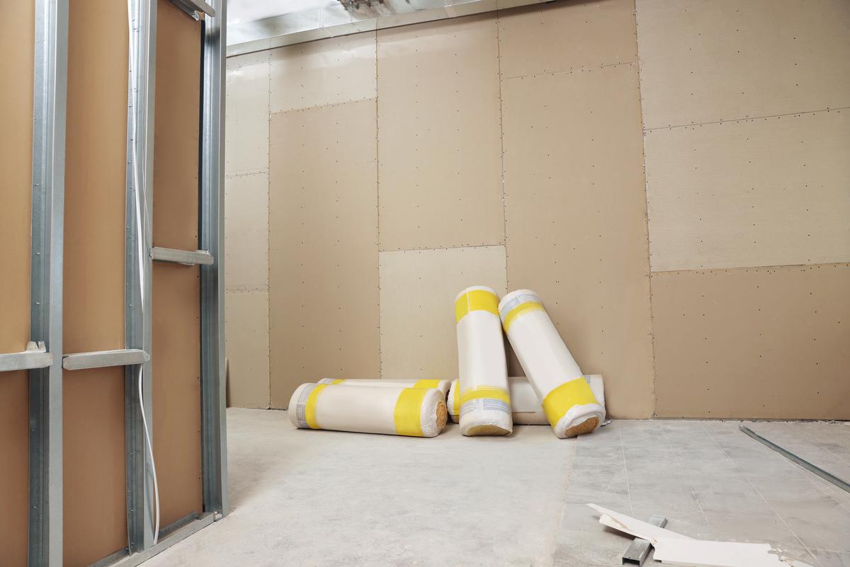 Three Important Considerations When Installing Batt or Rolled Insulation