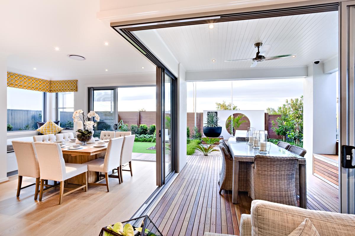 Creating the Perfect Indoor Outdoor Living Space