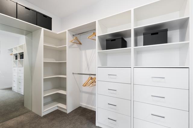 The Benefits of Built-In Furniture: Space-Saving Solutions