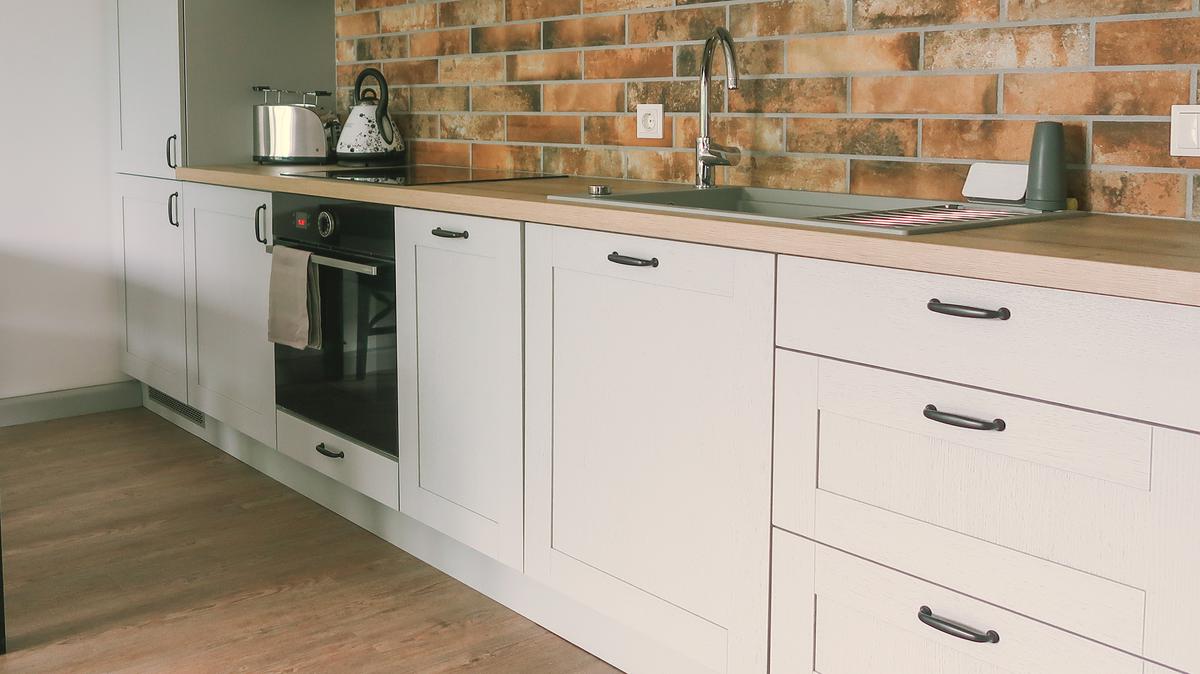 A Feature Wall Can Help You Personalize Your Kitchen