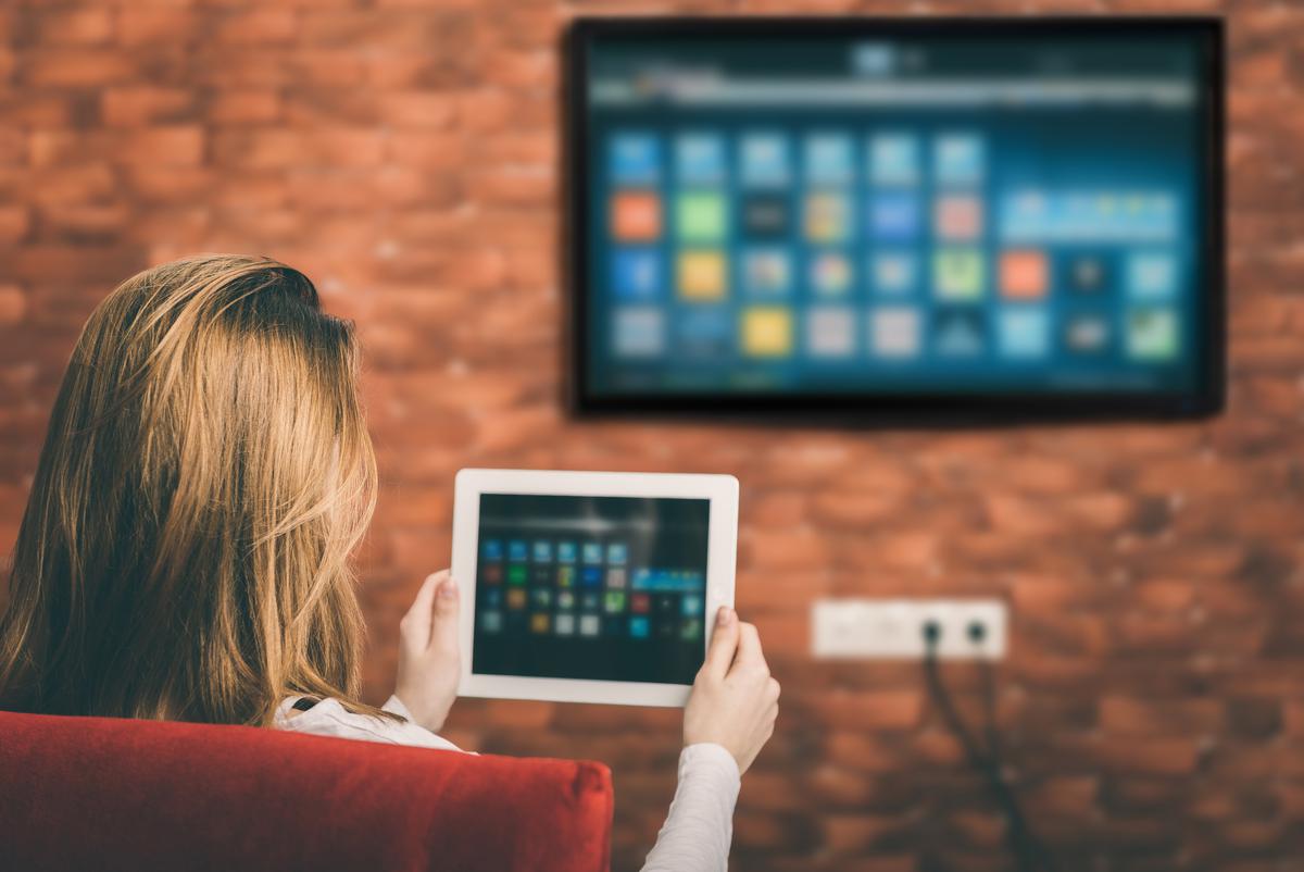 A Smart Entertainment Center Makes Everything Instantly Accessible