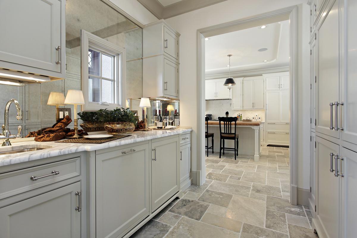 Adding A Butler's Pantry Is the Best Present You Can Gift Yourself All Year