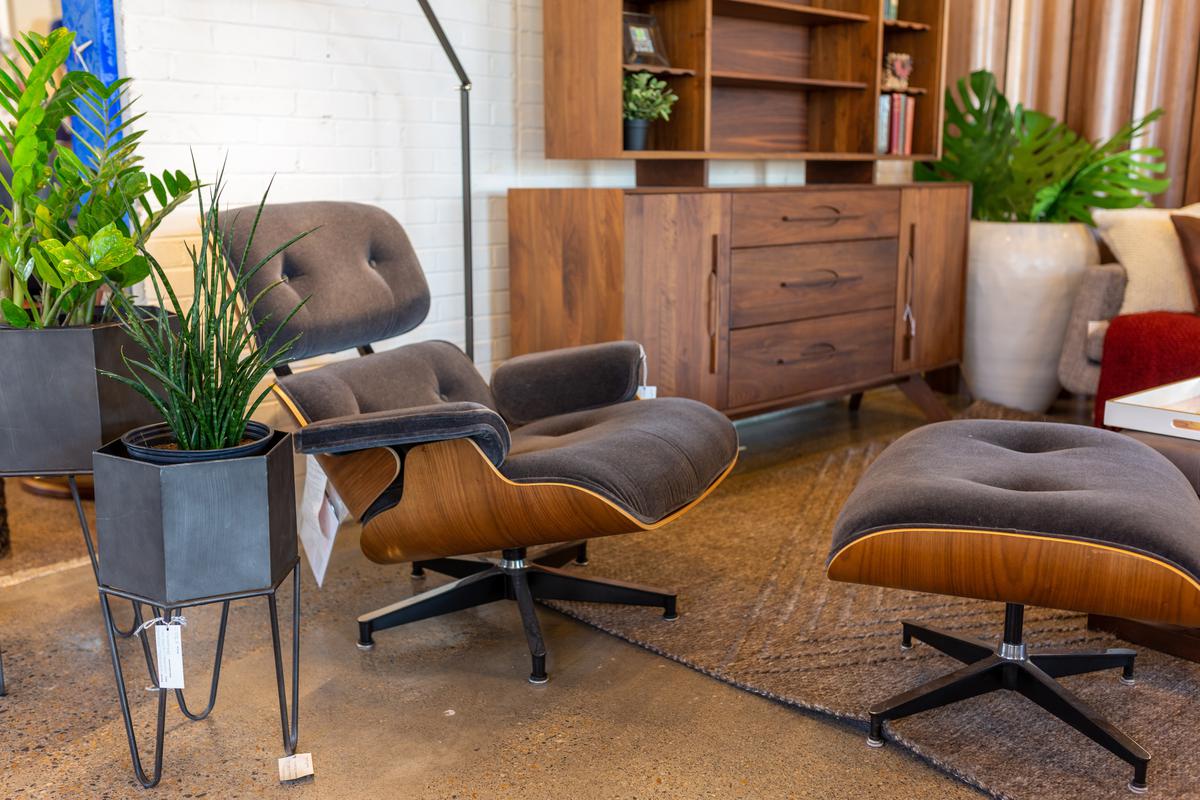 Adding to the Comfort of Your Room With an Eames Chair