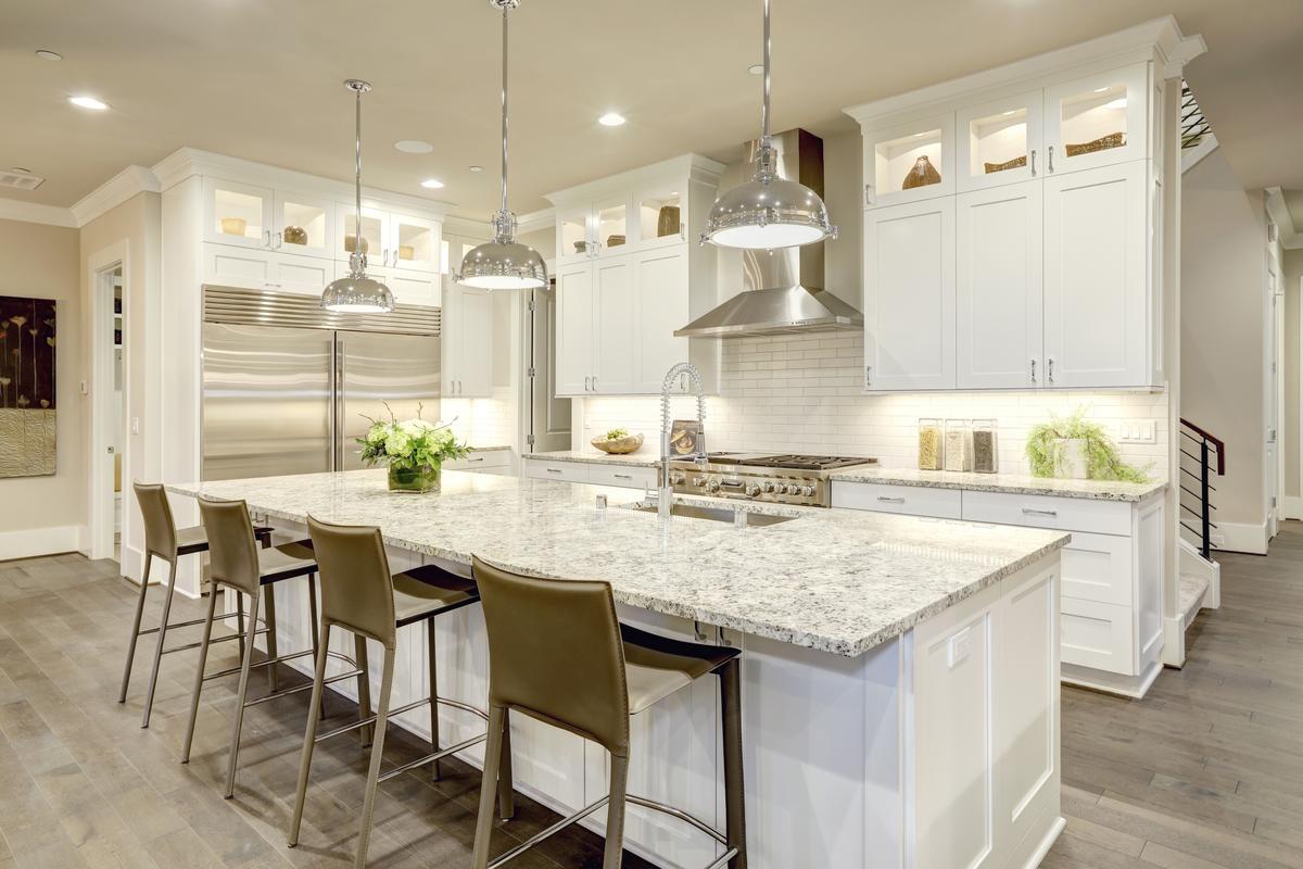 Kitchen and dining area combo designs can allow for a more convenient dining experience.