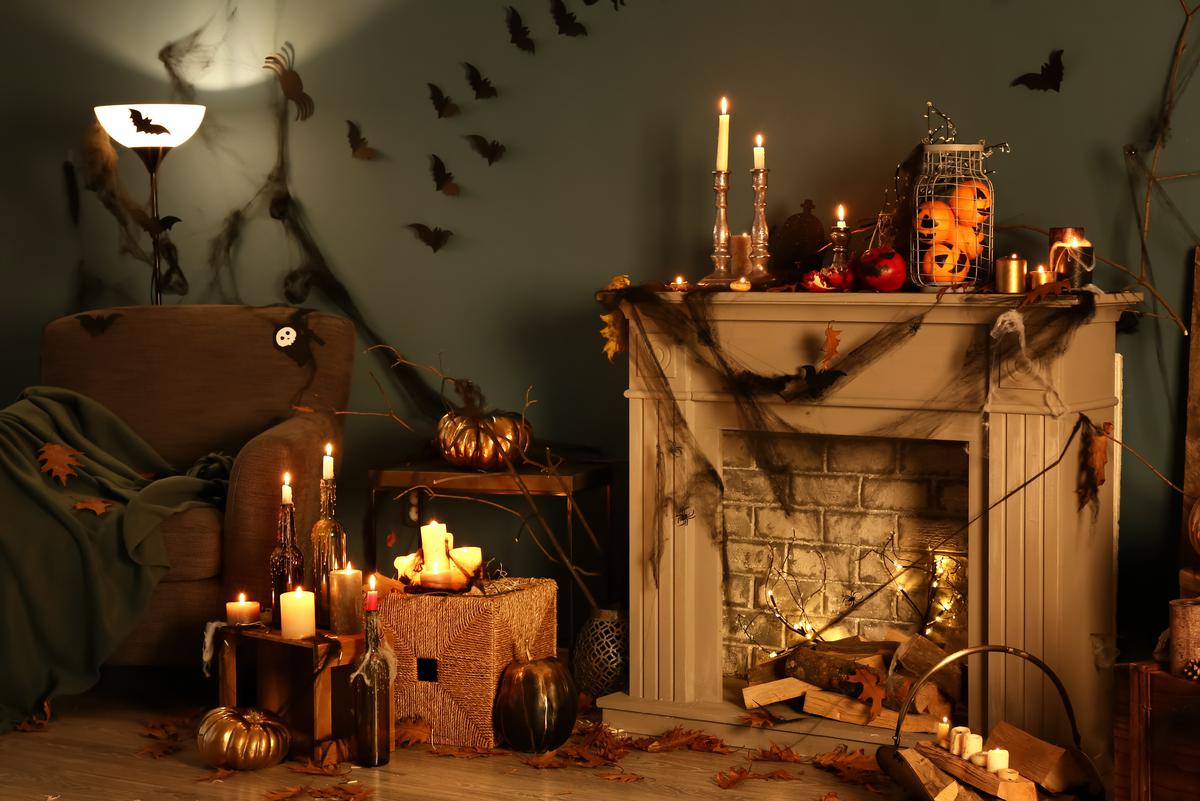 Lighting truly makes all the difference when setting the tone for your spooky night.