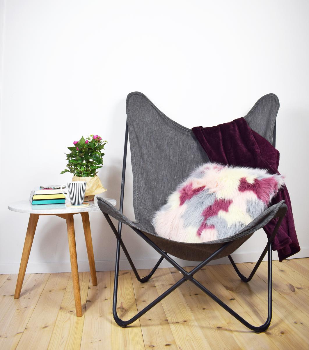 The Tripolina chair has been a mainstay in North African and safari styles ever since the 19th century.