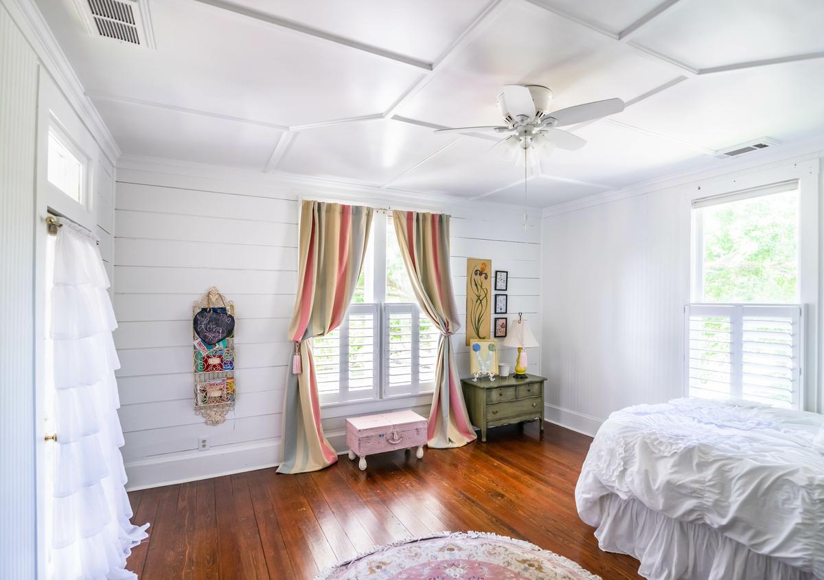Listings that mention shiplap in the description are known to increase the home’s resale value.