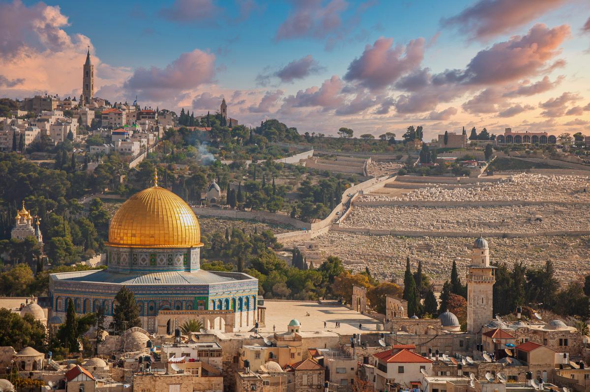 Featuring a prominent gilded dome, the Dome of the Rock is a structure of enormous cultural importance located in Jerusalem.