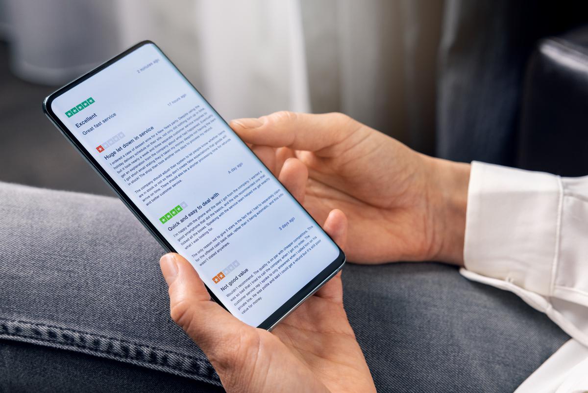 Online reviews and word of mouth can be helpful when it comes to choosing the best paving contractor.