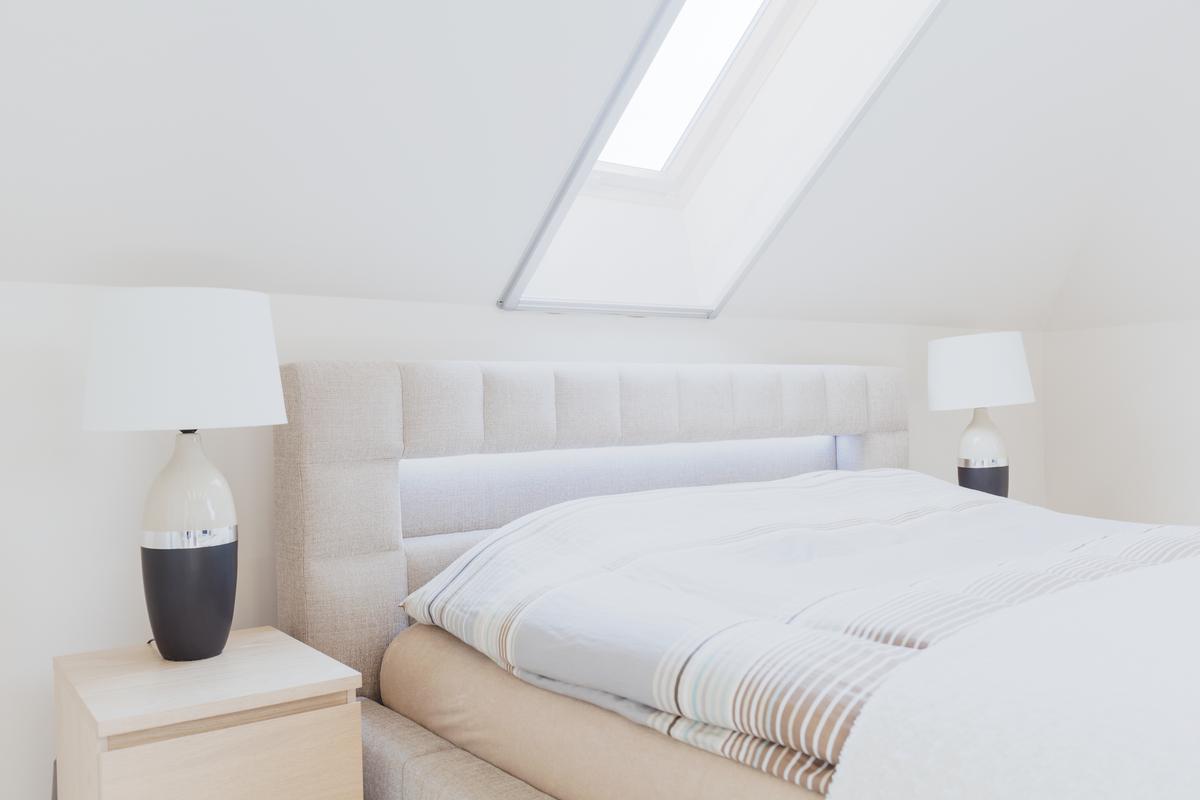 Getting familiar with the advantages of skylights will help you with your decision-making processes.