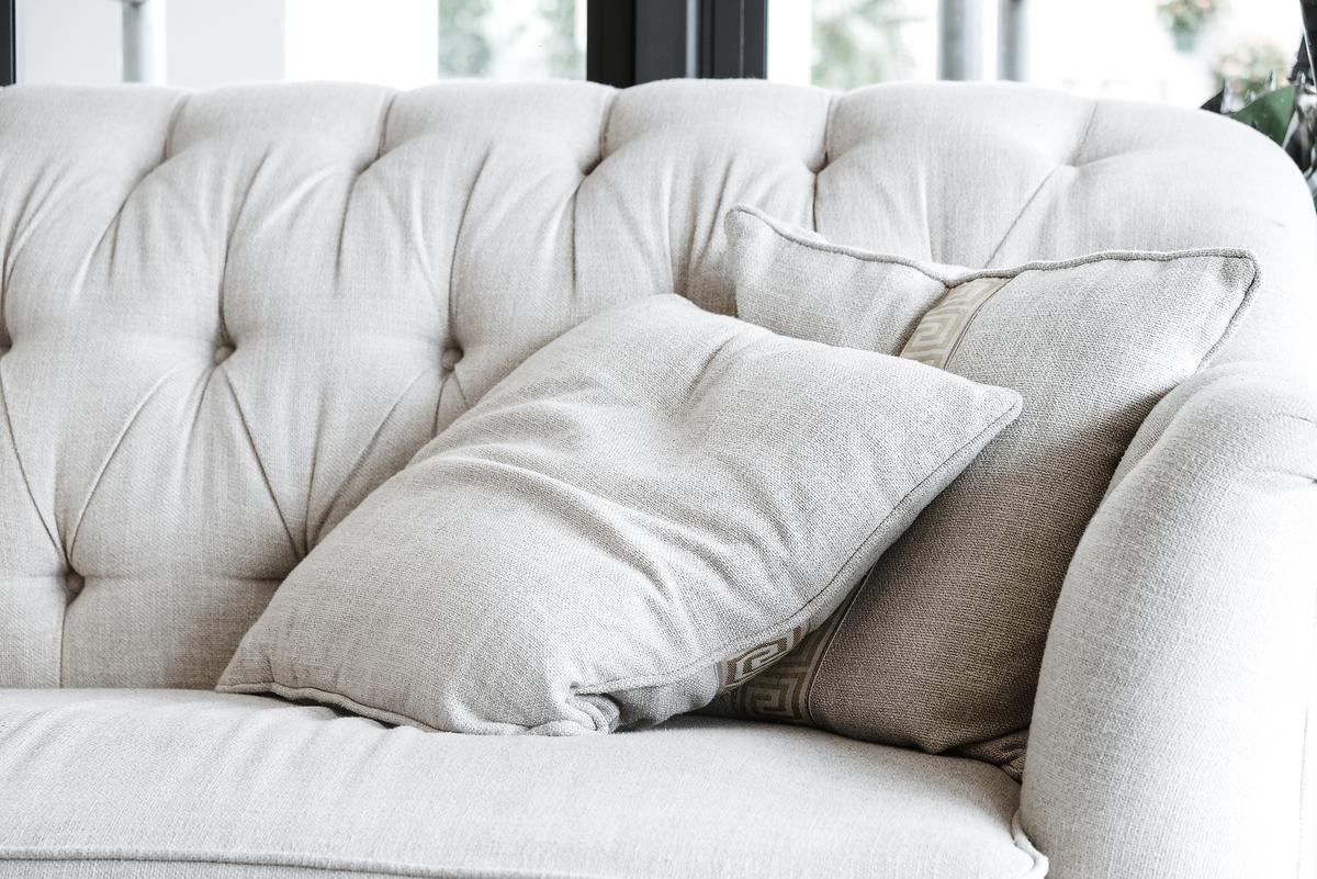 Advantages of Choosing Linen for Your Upholstery