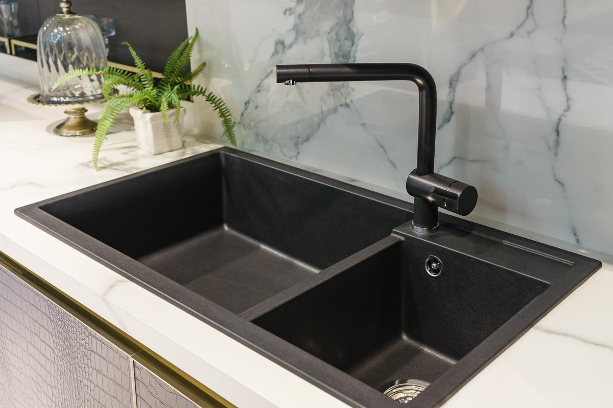An Easy-To-Install Sink For Aspiring DIYers