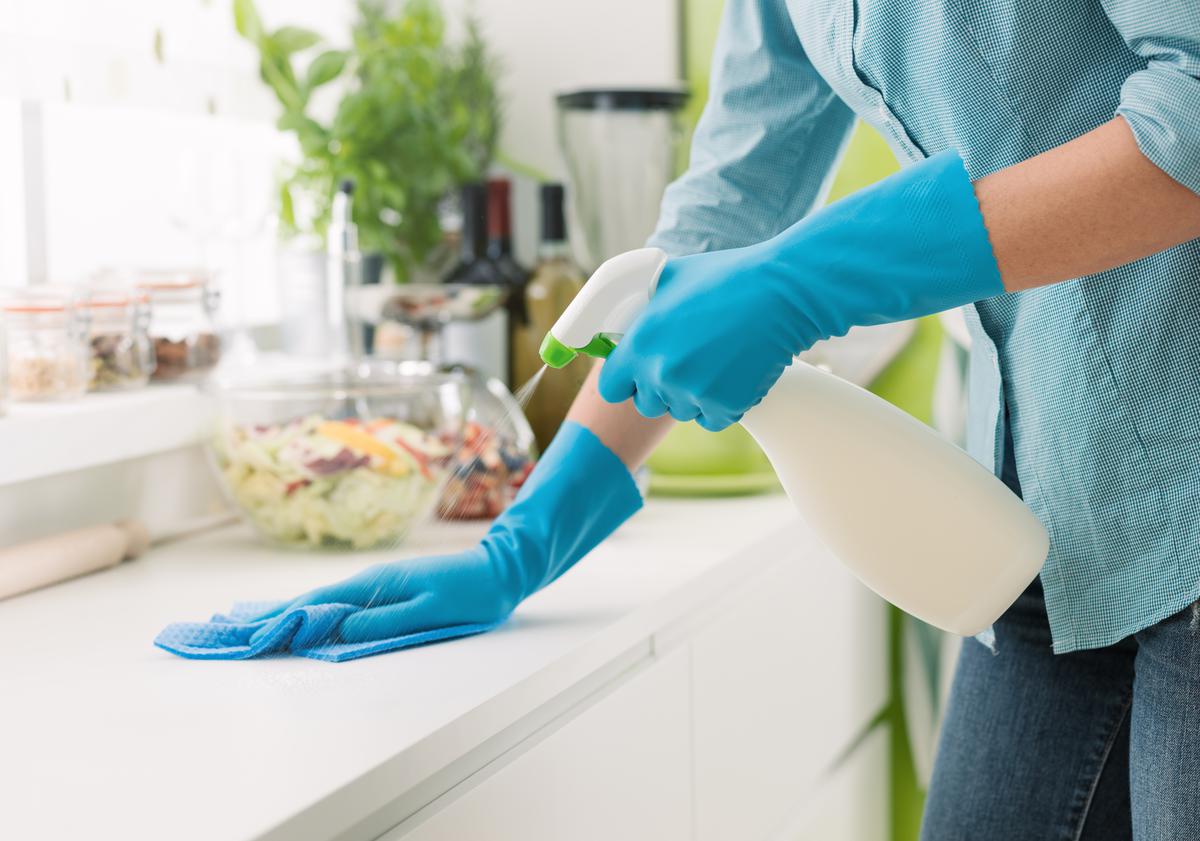 Avoid Waste and Toxic Chemicals In Your Home with Homemade Cleaning Products