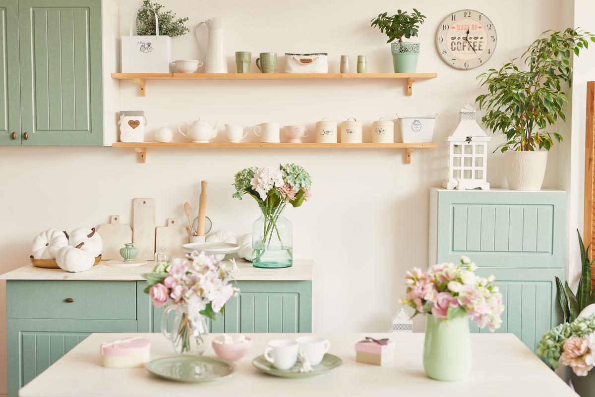 Beadboard style cabinets can emulate the farmhouse style.