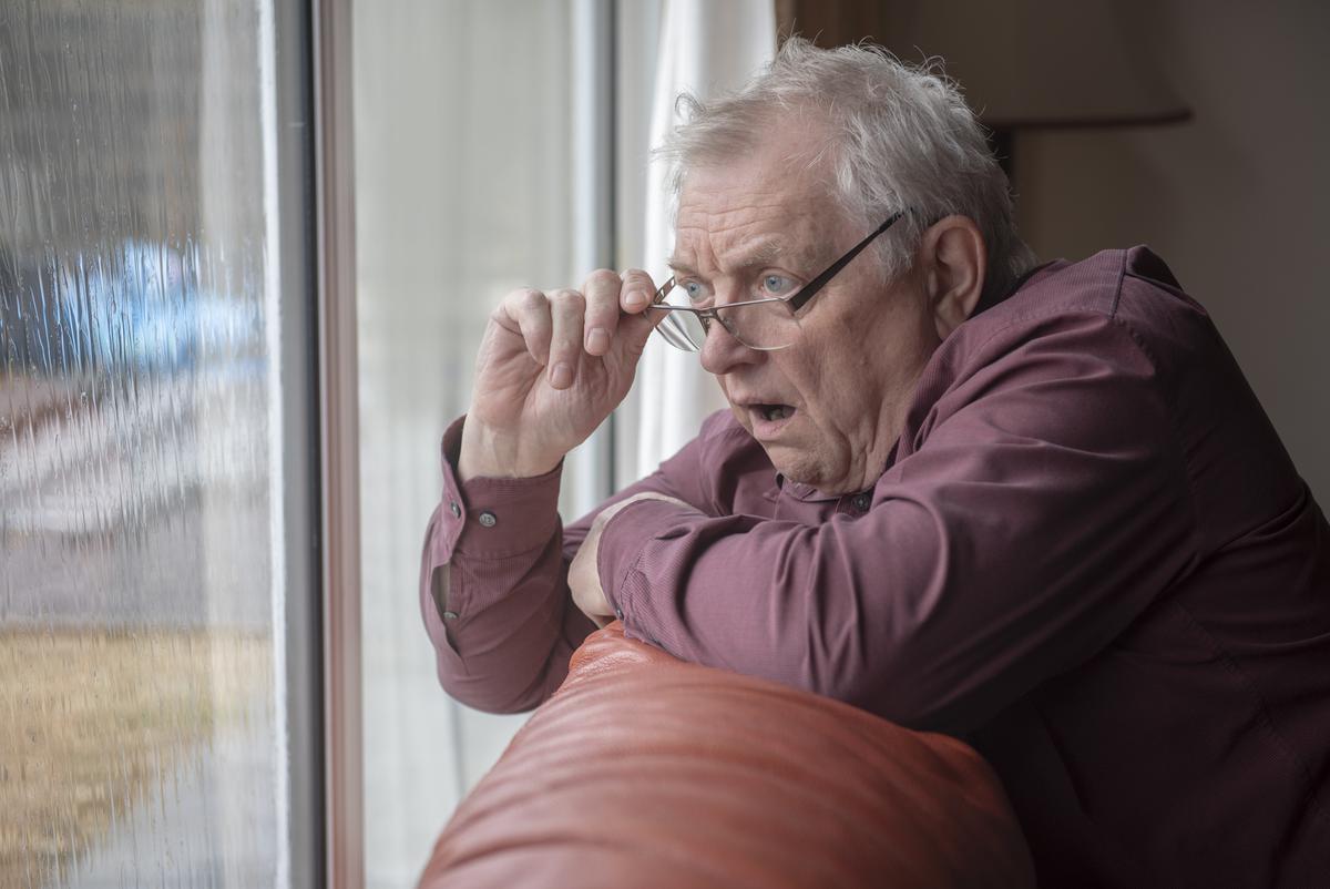 Can You Report a Neighbor for an Ugly Fence?