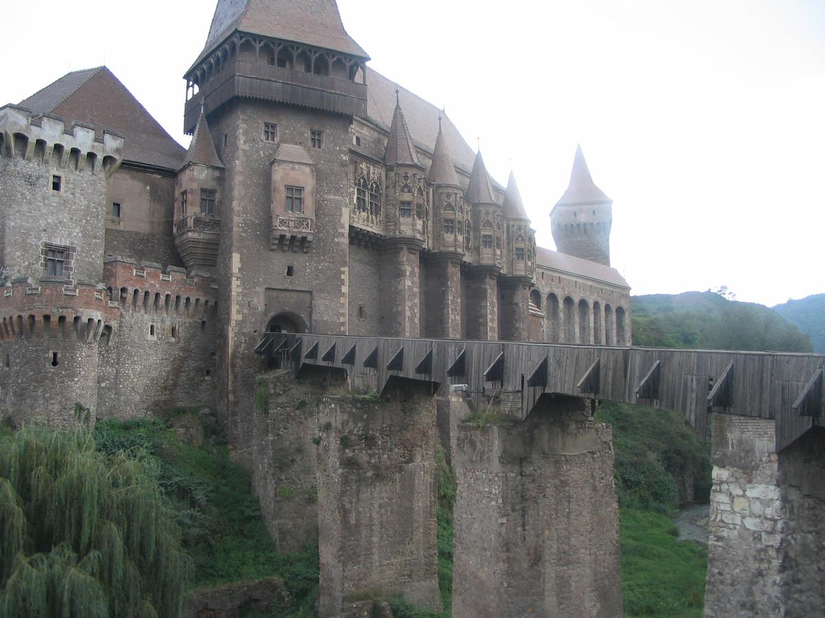 The Corvin Castle in Hunedoara, Romania served as one of the filming locations of The Nun.