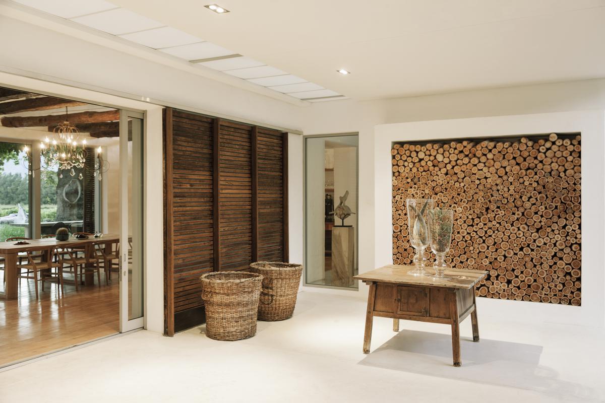 Choosing Wood for Your Feature Wall Helps With Planning