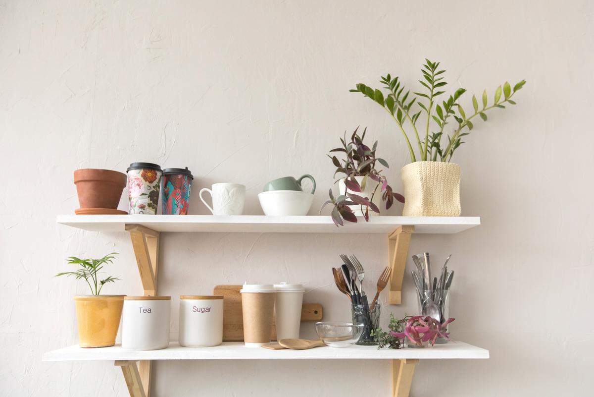 Corner Shelves Can Give You a Practical Place to Put Often Used Kitchenware